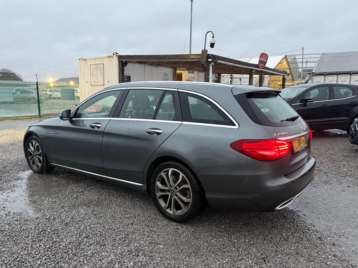 Used Mercedes-Benz C Class 2018 for sale - 77143192: Photo 8