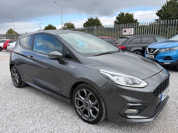 Used Ford Fiesta 2018 for sale - 79296098: Photo