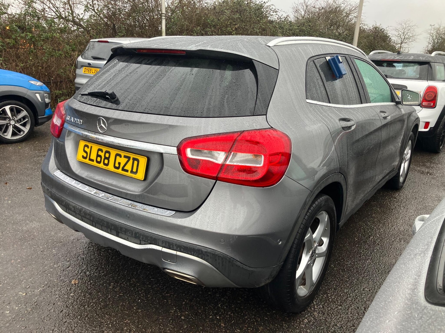 Used Mercedes-Benz GLA 2018 for sale - 77279633: Photo 2