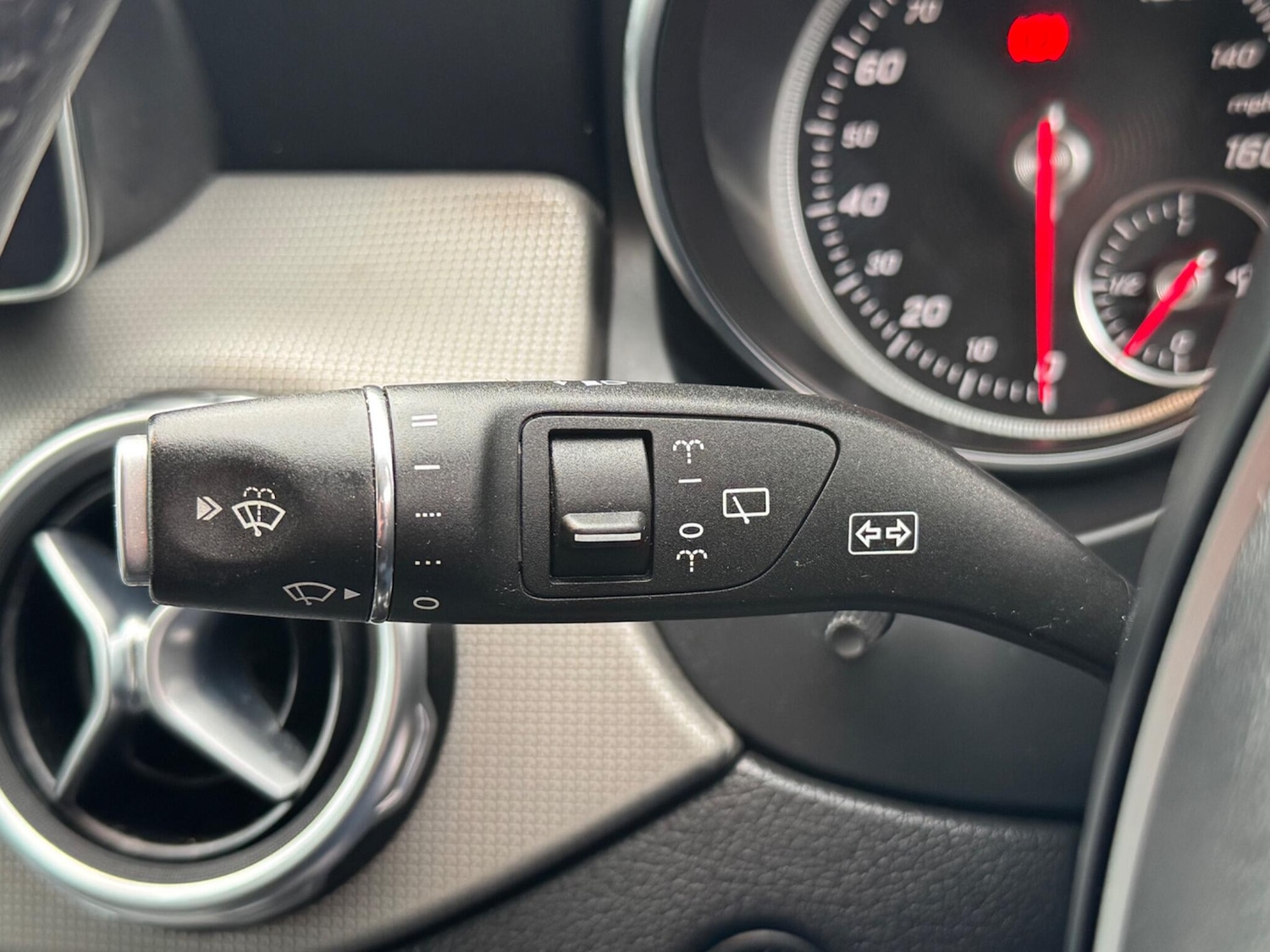 Used Mercedes-Benz GLA 2018 for sale - 77279633: Photo 33