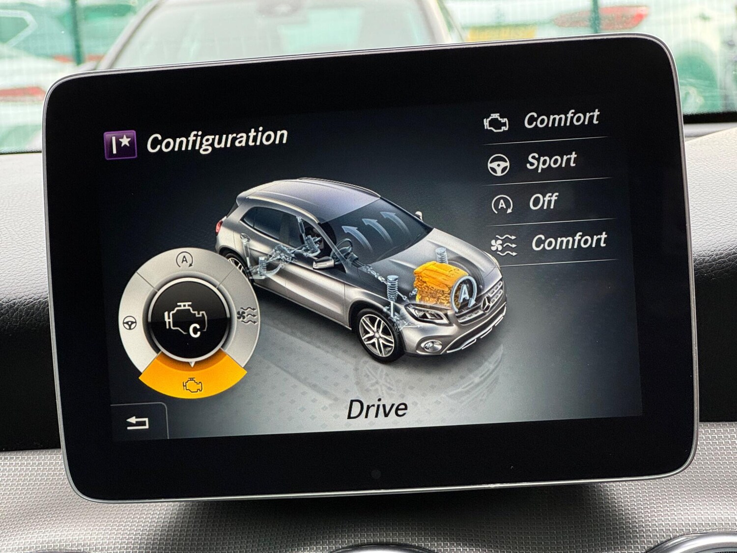 Used Mercedes-Benz GLA 2018 for sale - 77279633: Photo 43