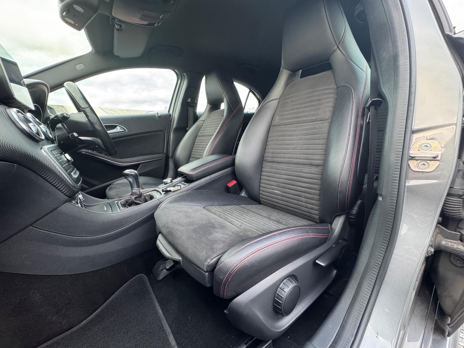 Used Mercedes-Benz A-Class 2017 for sale - 76913857: Photo 18