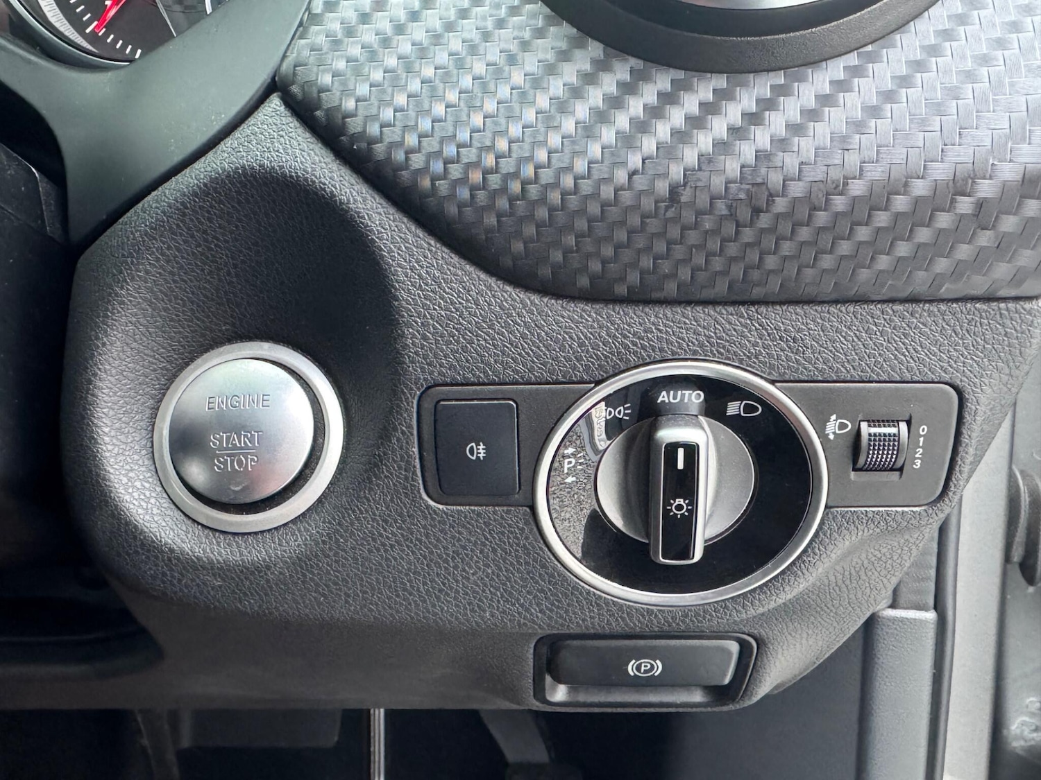 Used Mercedes-Benz A-Class 2017 for sale - 76913857: Photo 33