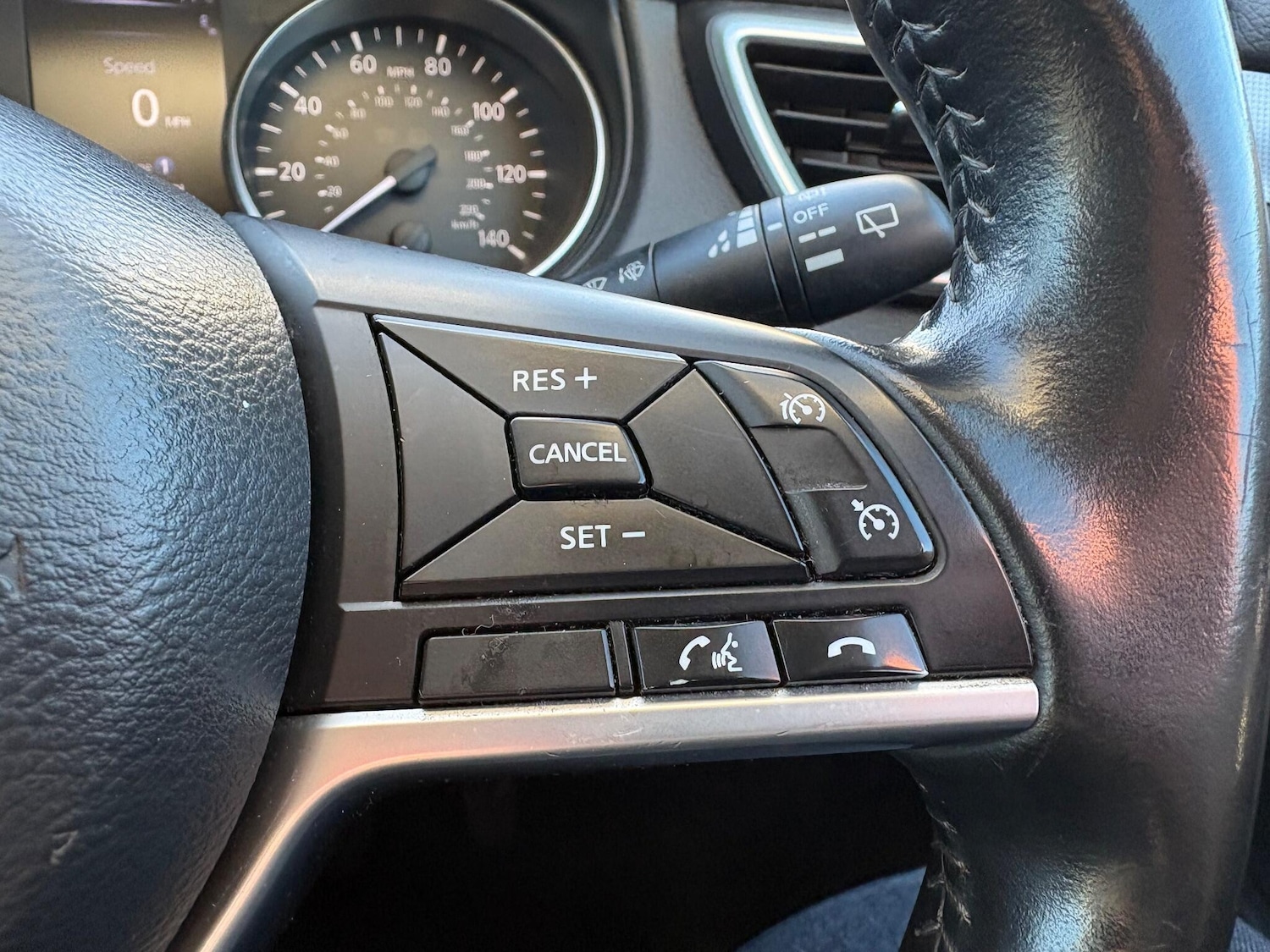 Used Nissan Qashqai 2018 for sale - 76898600: Photo 32