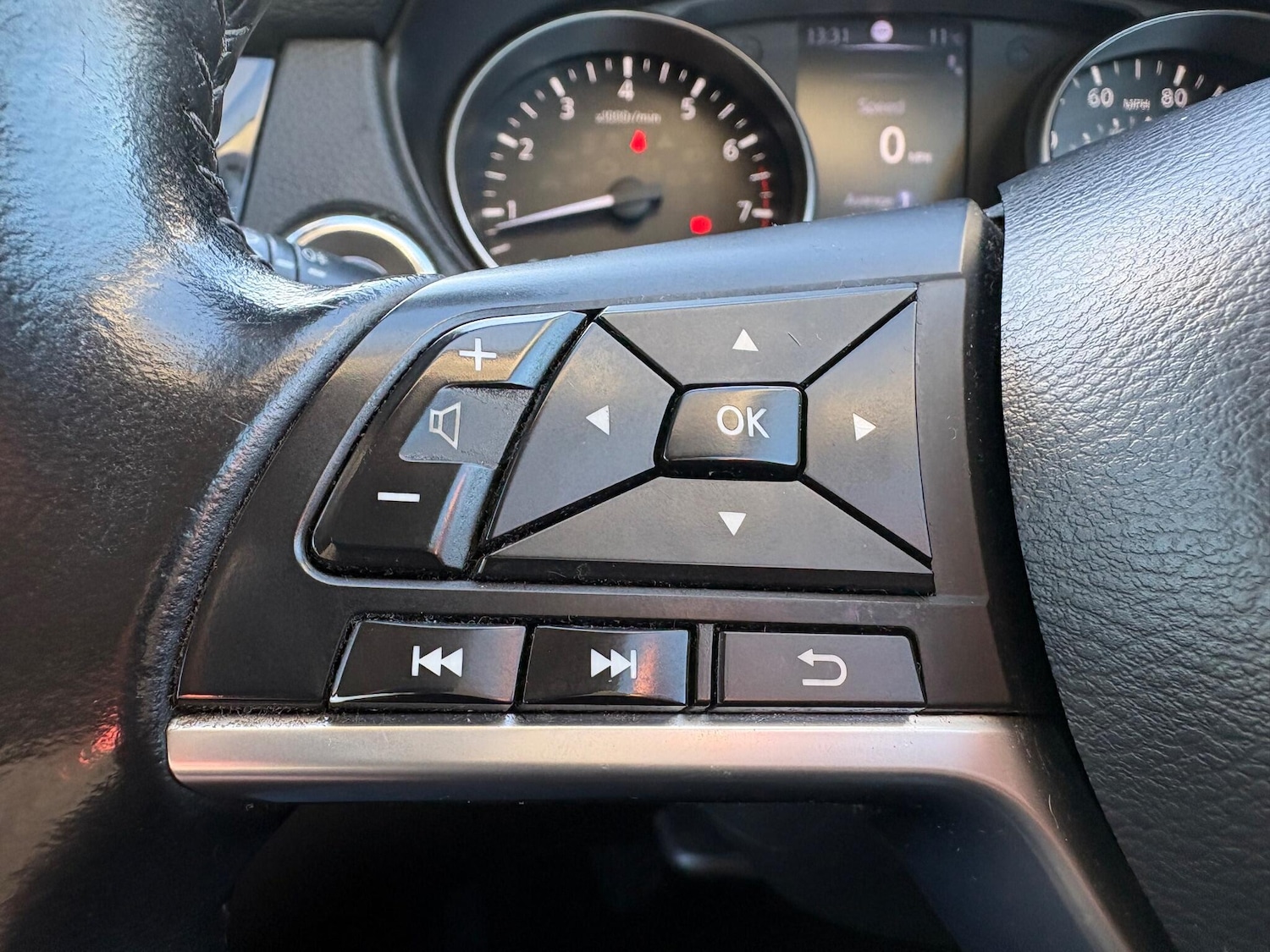 Used Nissan Qashqai 2018 for sale - 76898600: Photo 33