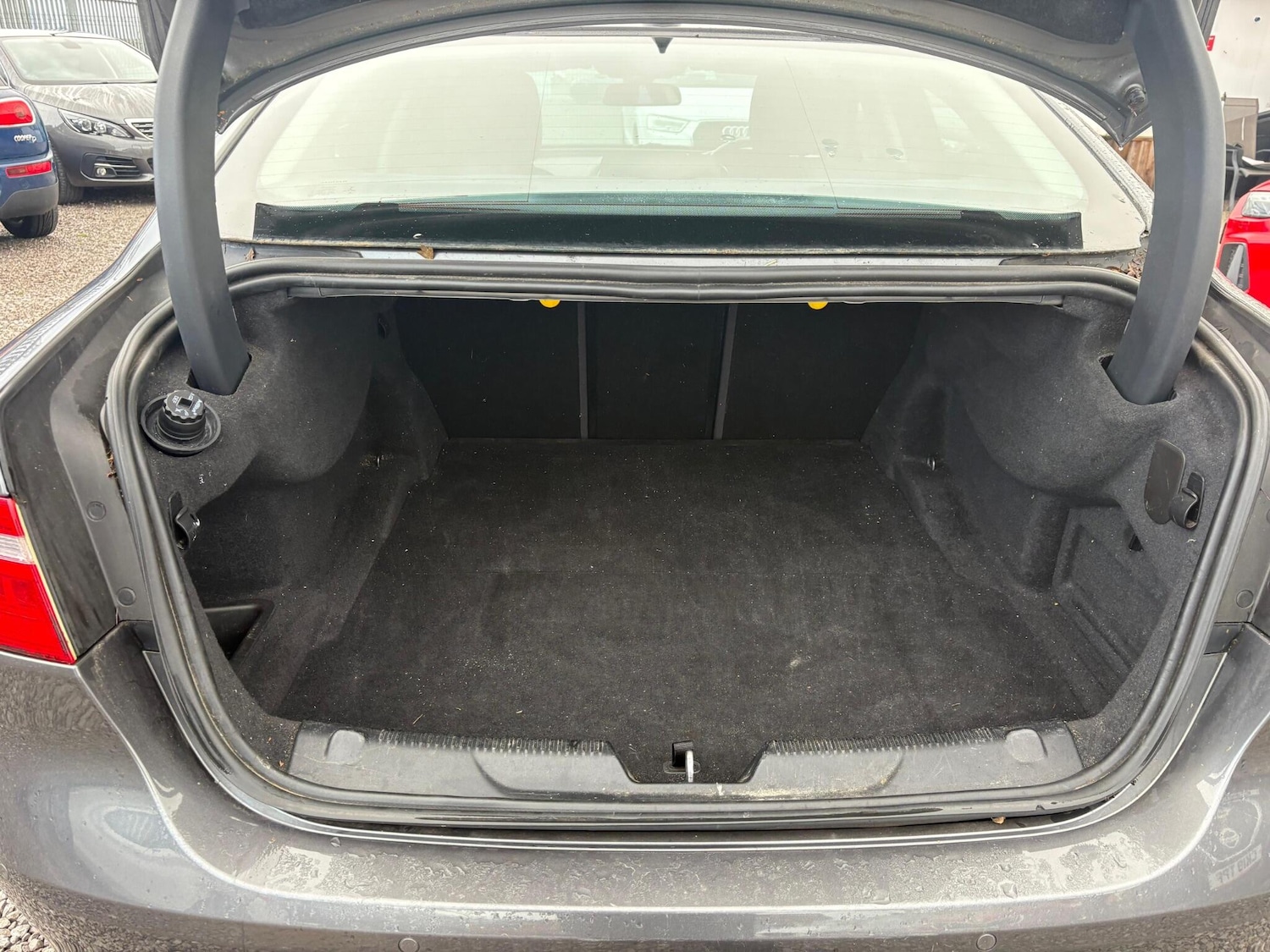 Used Jaguar XE 2017 for sale - 76780964: Photo 10