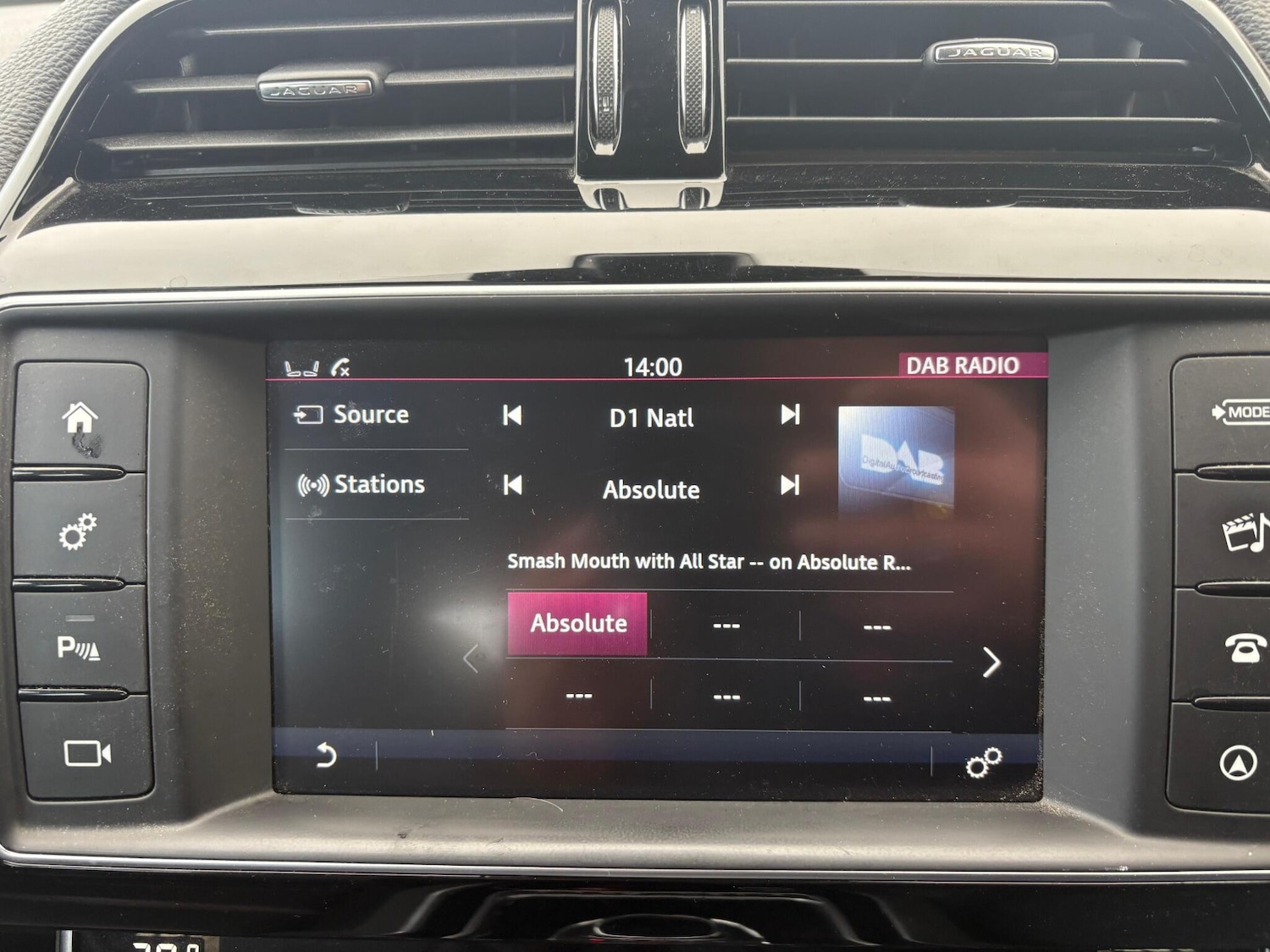 Used Jaguar XE 2017 for sale - 76780964: Photo 23