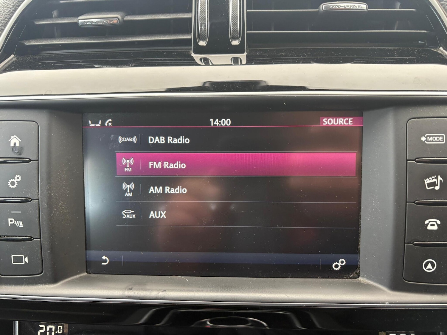 Used Jaguar XE 2017 for sale - 76780964: Photo 26