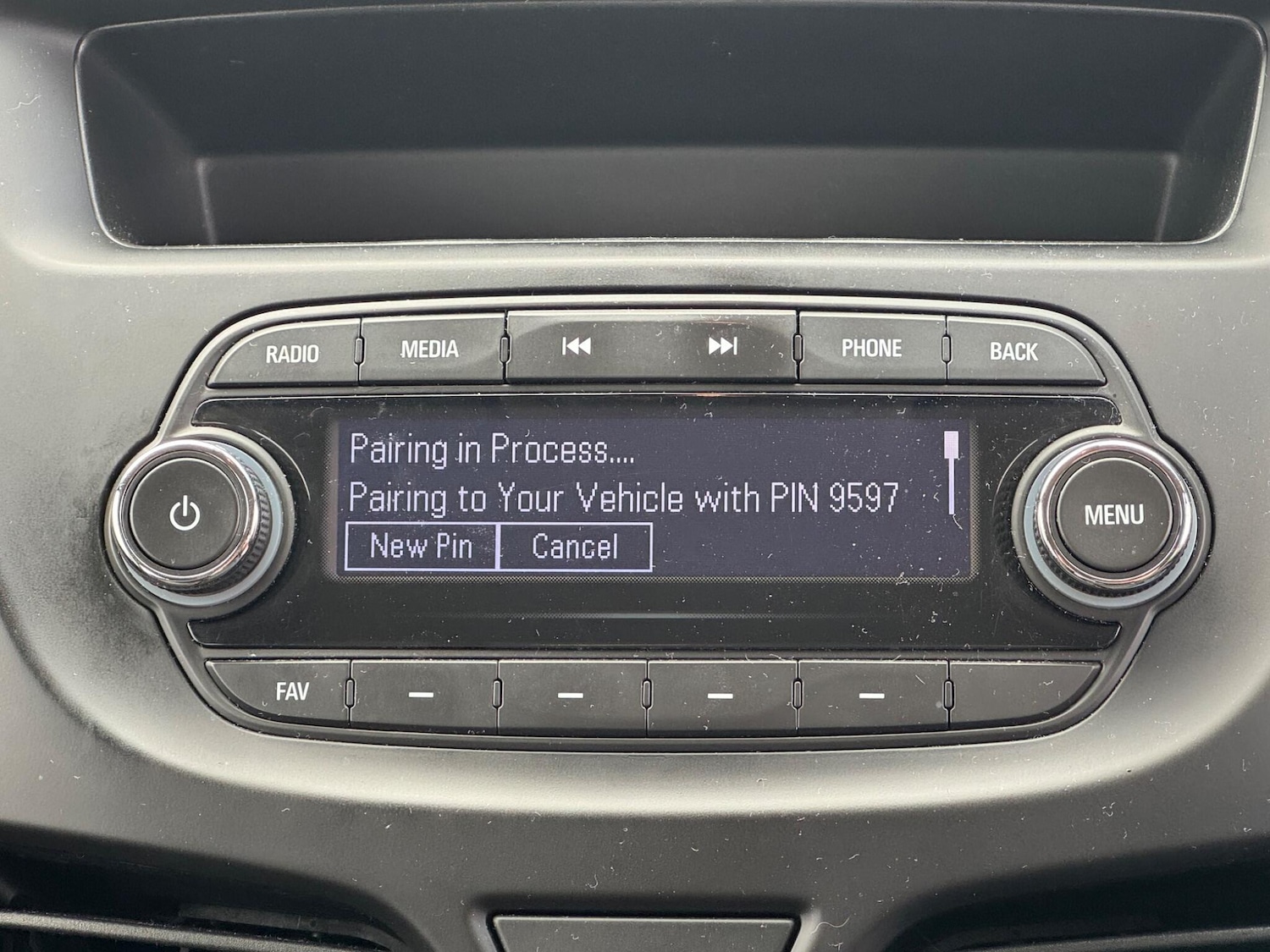 Used Vauxhall Viva 2017 for sale - 78033593: Photo 2