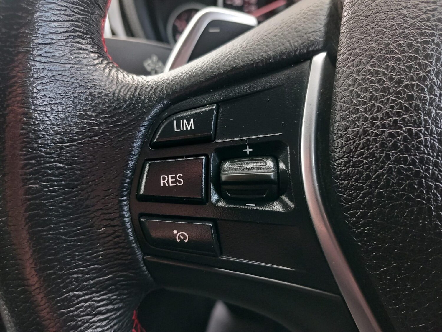 Used BMW 3 Series 2018 for sale - 76423618: Photo 33