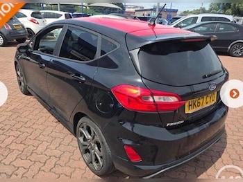 Used Ford Fiesta 2017 for sale - 79225208: Photo