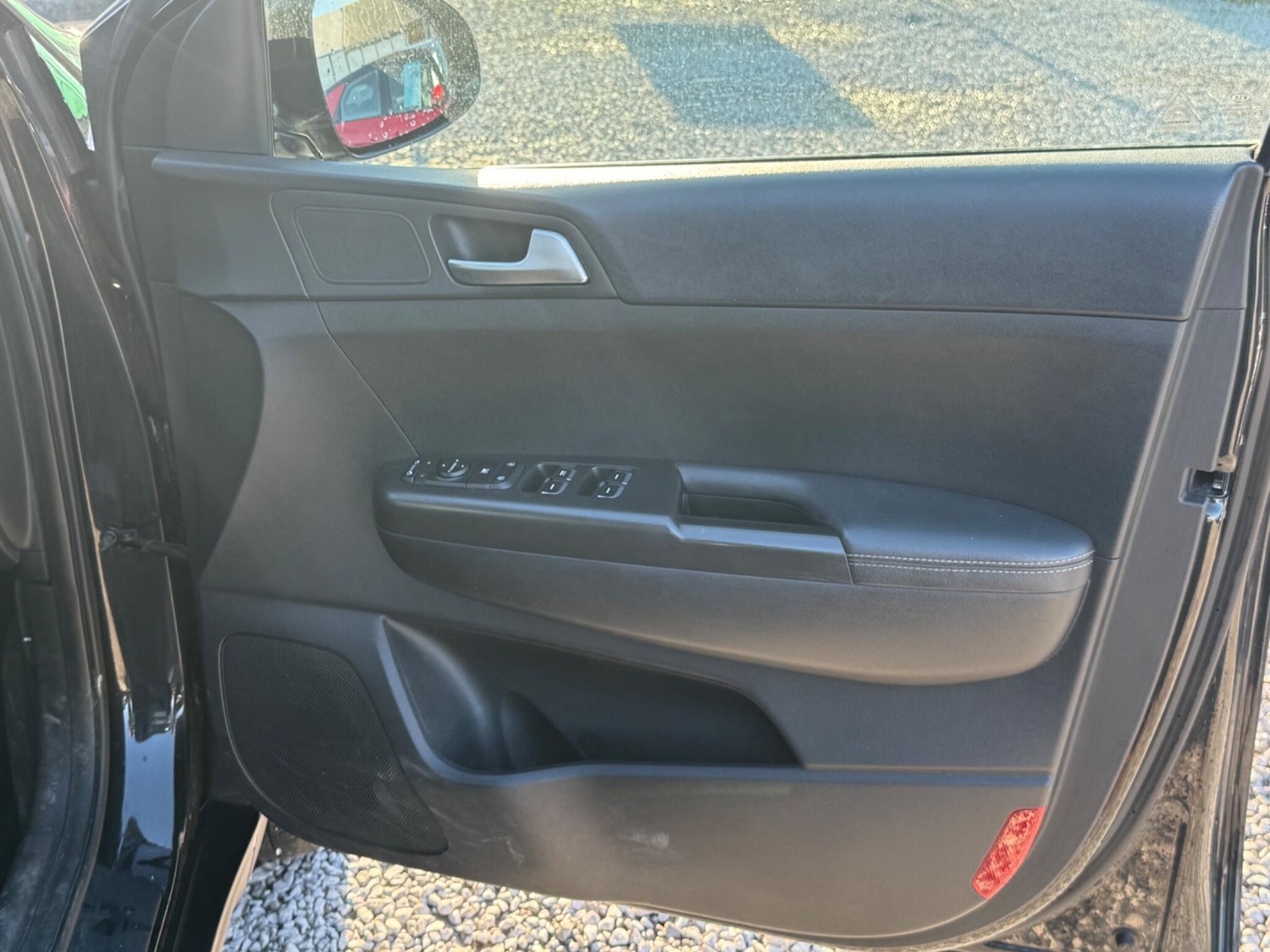 Used Kia Sportage 2018 for sale - 76898602: Photo 17