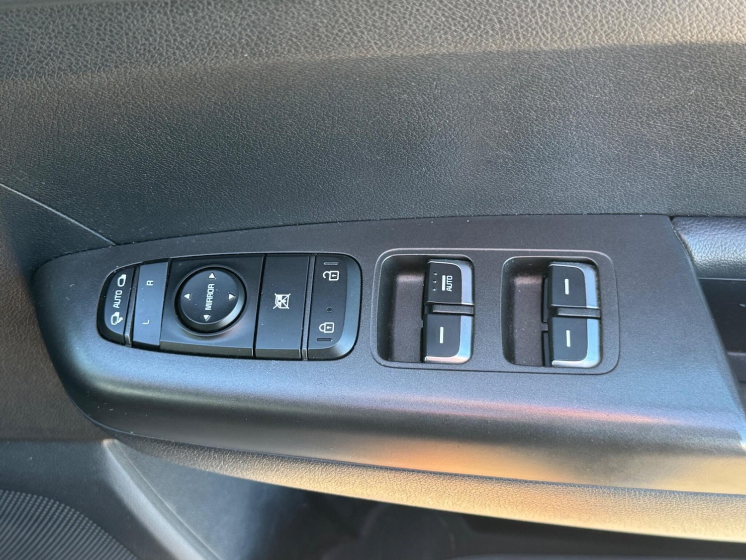 Used Kia Sportage 2018 for sale - 76898602: Photo 18