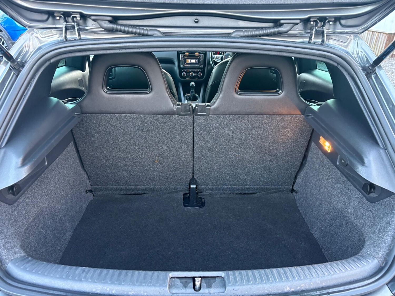 Used Volkswagen Scirocco 2016 for sale - 76432901: Photo 12