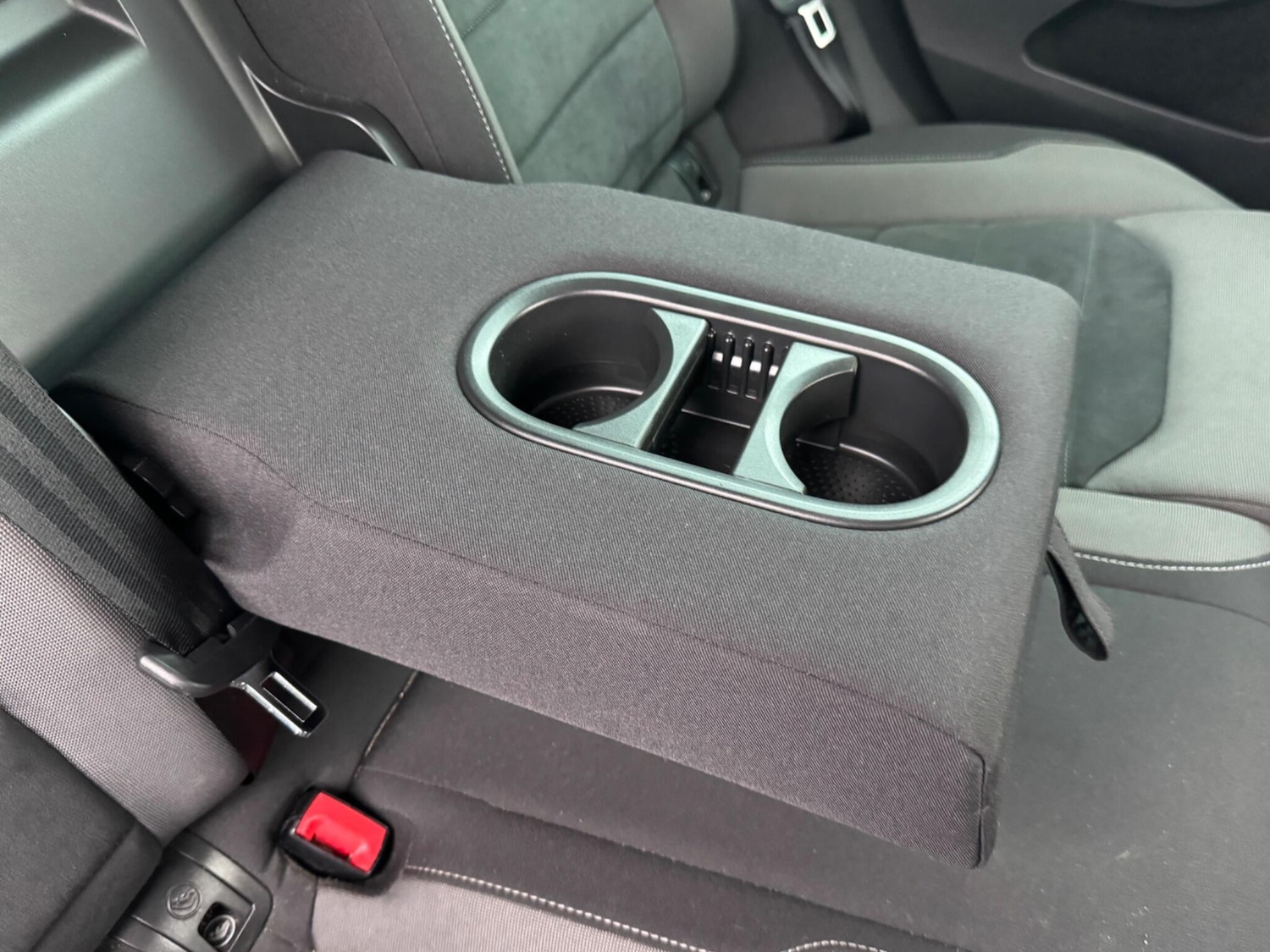 Used Volkswagen Golf 2018 for sale - 77377484: Photo 21