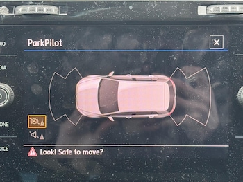 Used Volkswagen Golf 2018 for sale - 77377484: Photo