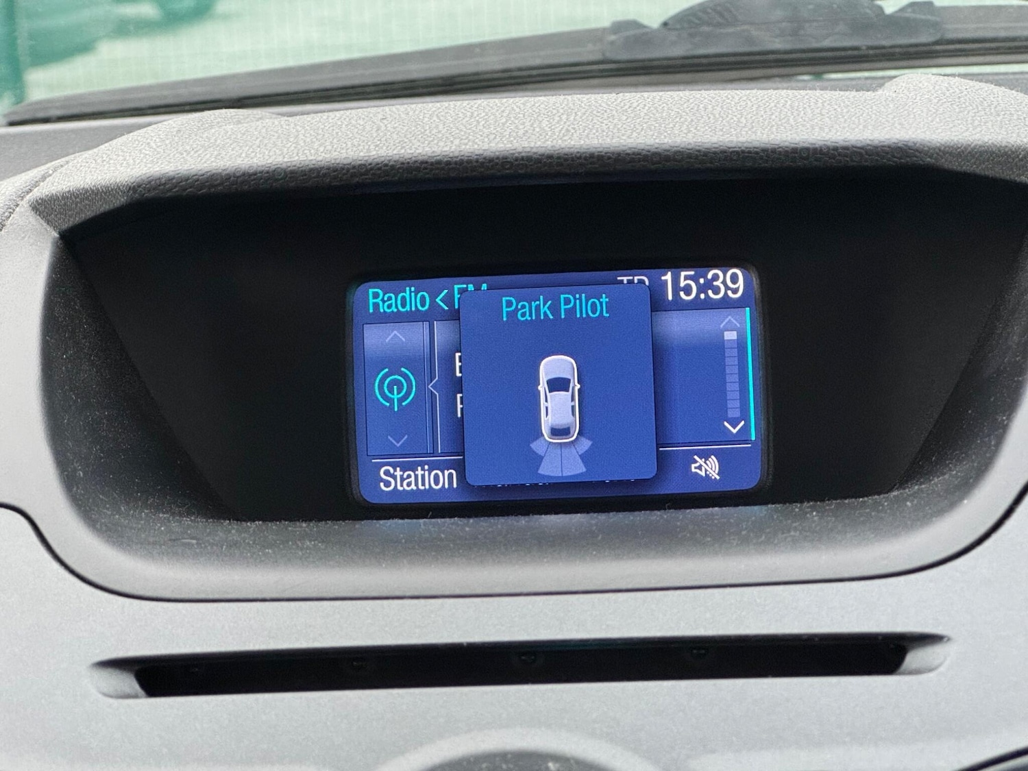 Used Ford Ecosport 2015 for sale - 76714612: Photo 21