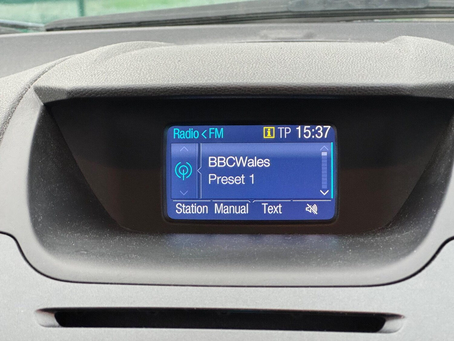 Used Ford Ecosport 2015 for sale - 76714612: Photo 22