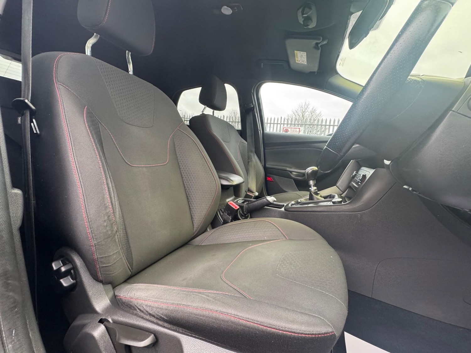 Used Ford Focus for sale - 77376469: Photo 25