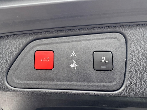 Used Peugeot 3008 2019 for sale - 76227769: Photo 19