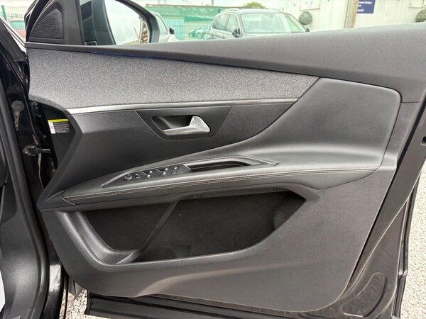 Used Peugeot 3008 2019 for sale - 76227769: Photo 33