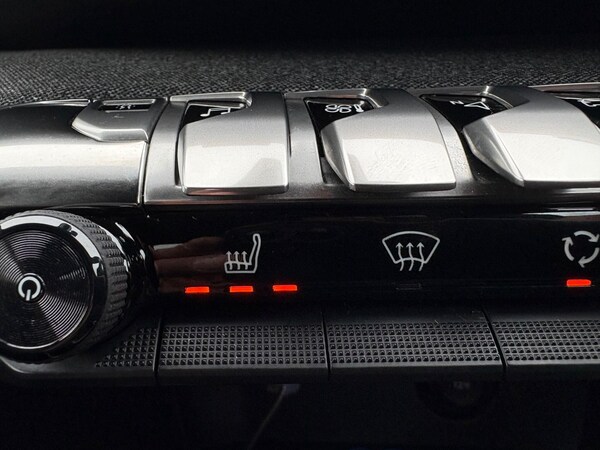 Used Peugeot 3008 2019 for sale - 76227769: Photo 54