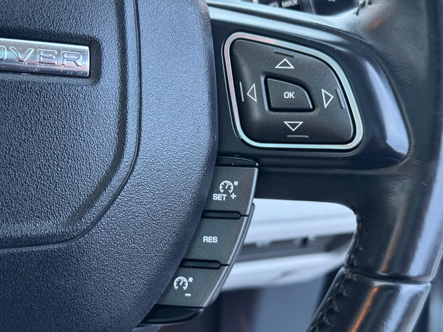 Used Land Rover Range Rover Evoque 2012 for sale - 76562194: Photo 42