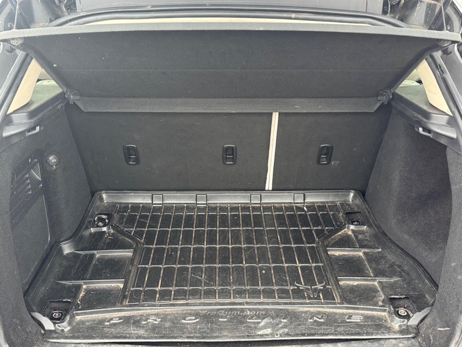 Used Land Rover Range Rover Evoque 2012 for sale - 76562194: Photo 6