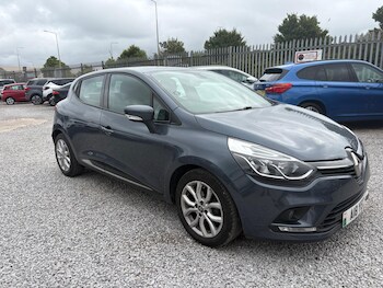 Used Renault Clio 2018 for sale - 75334329: Photo