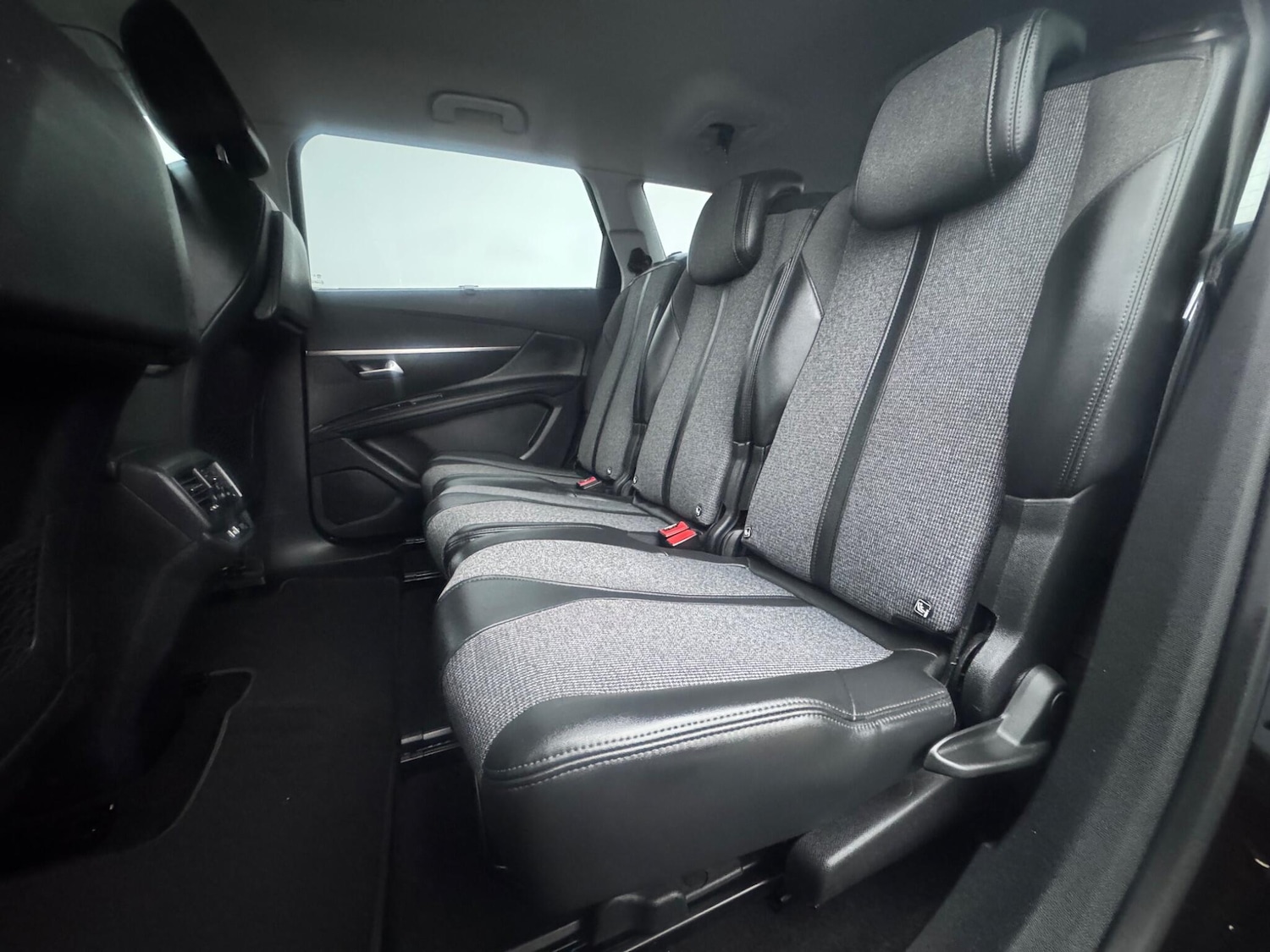 Used Peugeot 5008 2019 for sale - 77242763: Photo 20