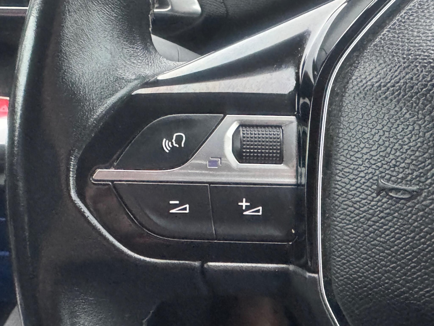 Used Peugeot 5008 2019 for sale - 77242763: Photo 37