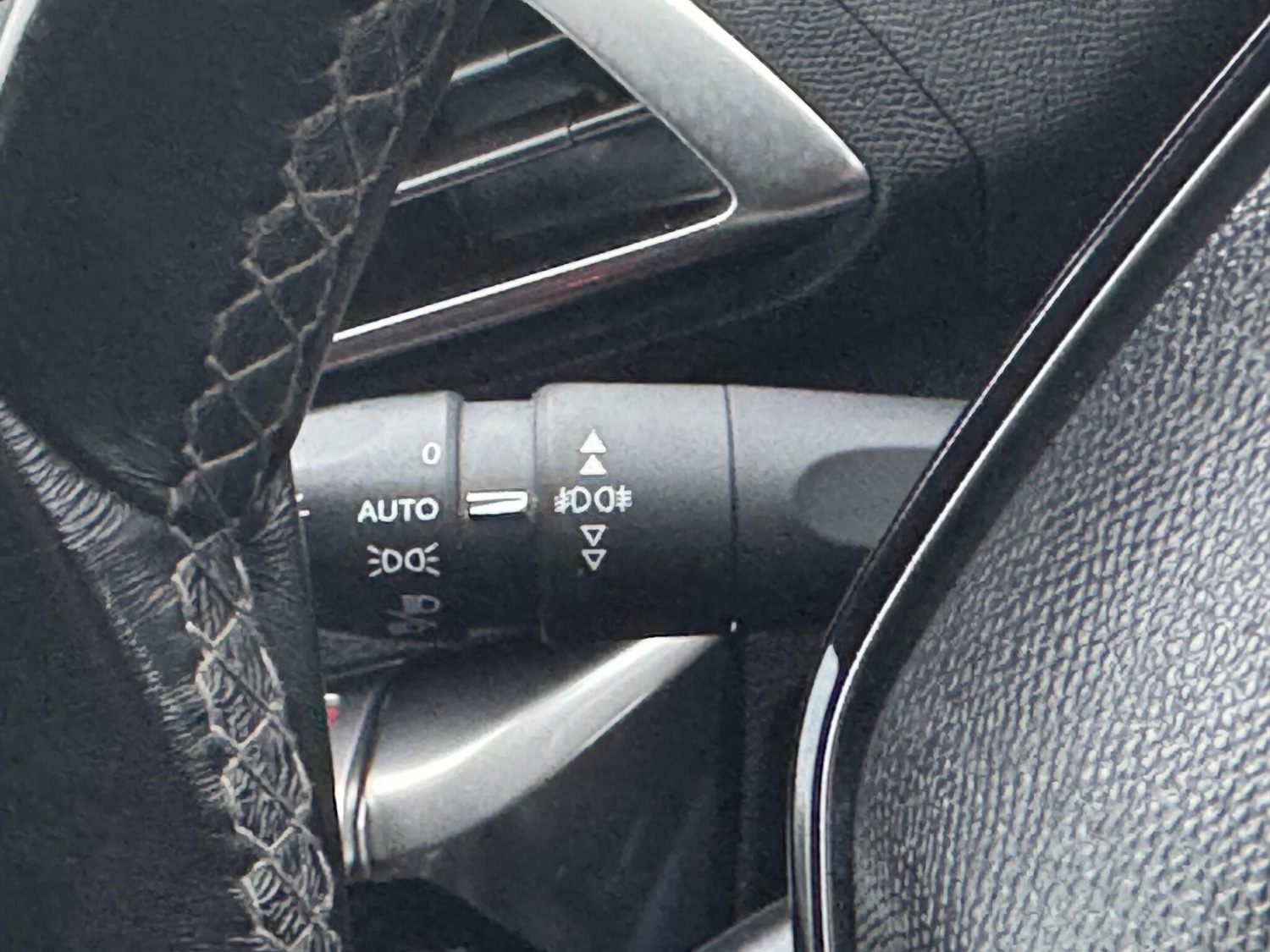 Used Peugeot 5008 2019 for sale - 77242763: Photo 39