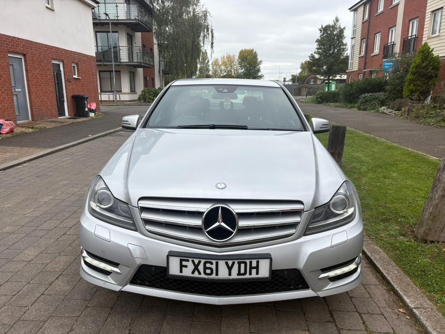 Used Mercedes-Benz C Class 2011 for sale - 76227006: Photo 4