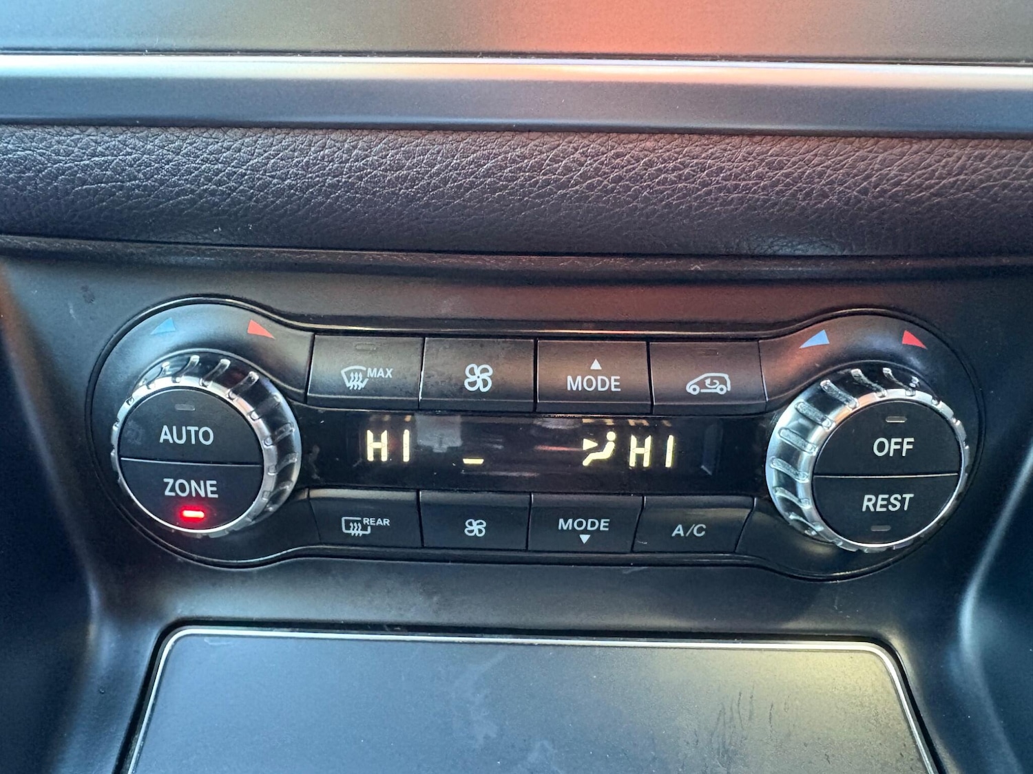 Used Mercedes-Benz GLA 2018 for sale - 76644744: Photo 51