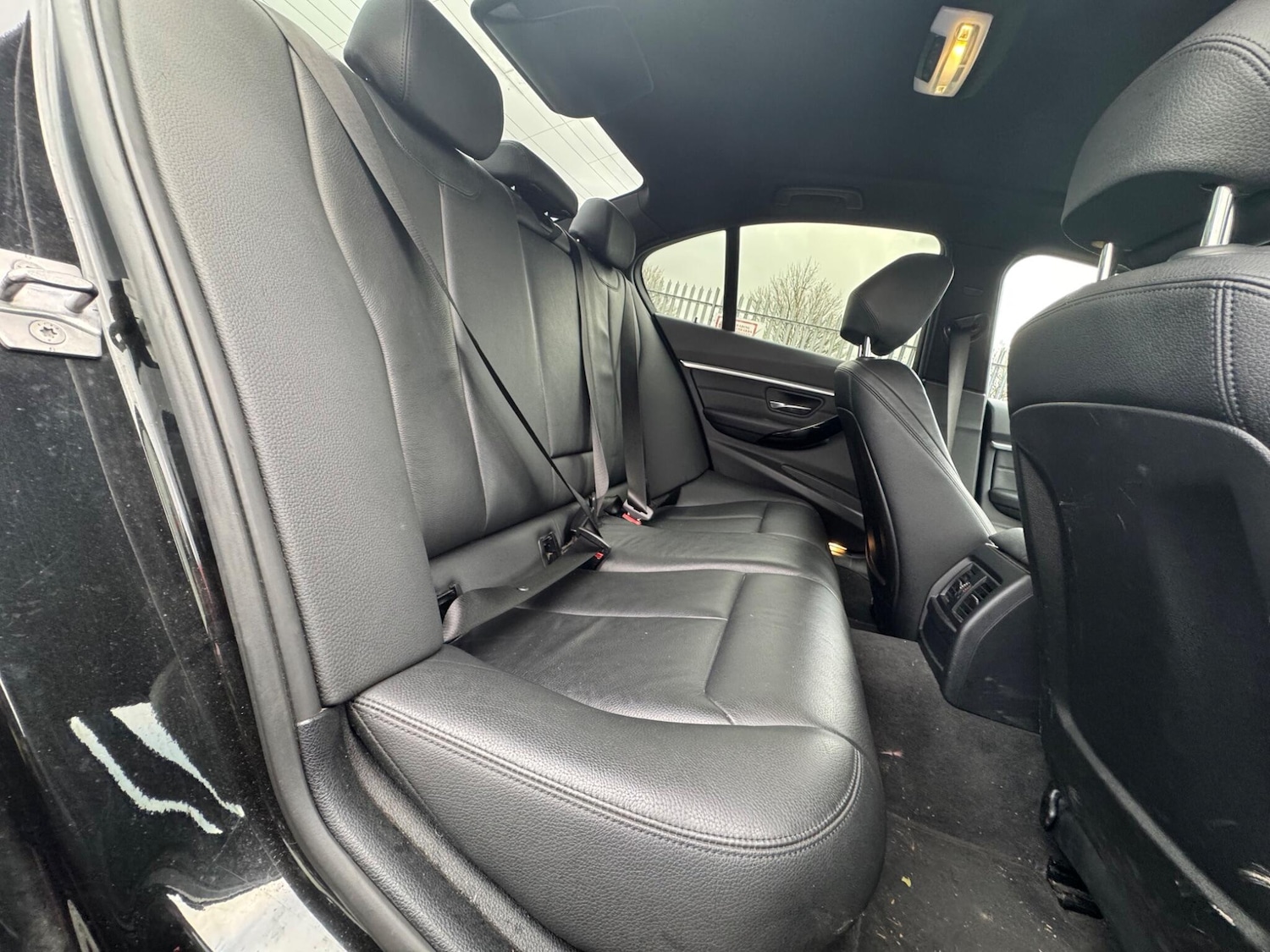 Used BMW 3 Series 2018 for sale - 76913043: Photo 17