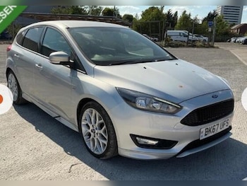 Used Ford Focus 2018 for sale - 76215349: Photo 2