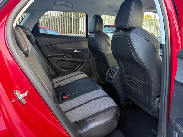 Used Peugeot 3008 2018 for sale - 76059984: Photo 29