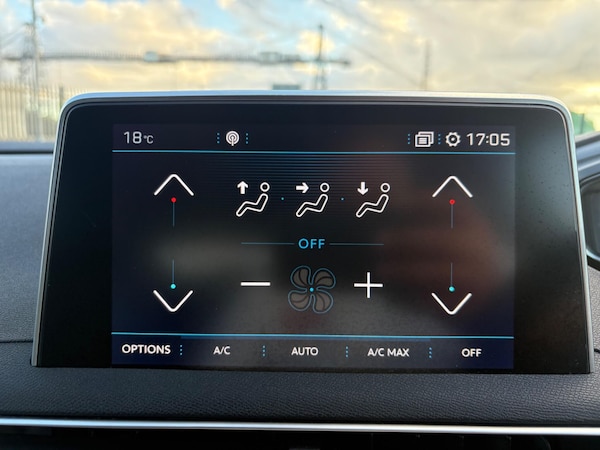 Used Peugeot 3008 2018 for sale - 76059984: Photo 37