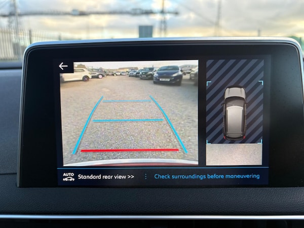 Used Peugeot 3008 2018 for sale - 76059984: Photo 4