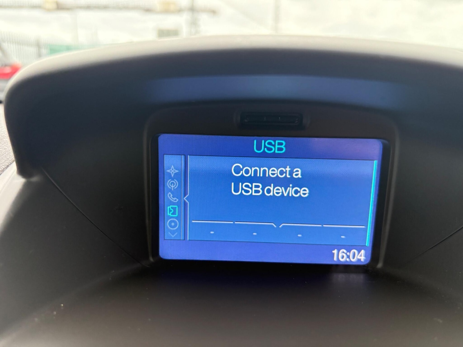 Used Ford Fiesta 2017 for sale - 76327255: Photo 4