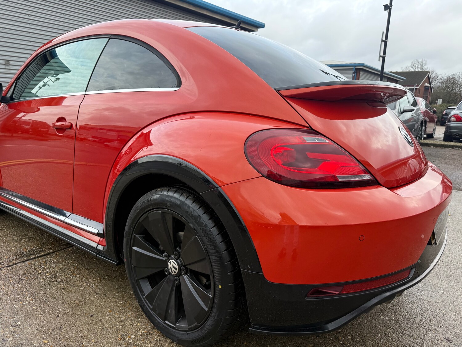 Used Volkswagen Beetle 2018 for sale - 77088275: Photo 20