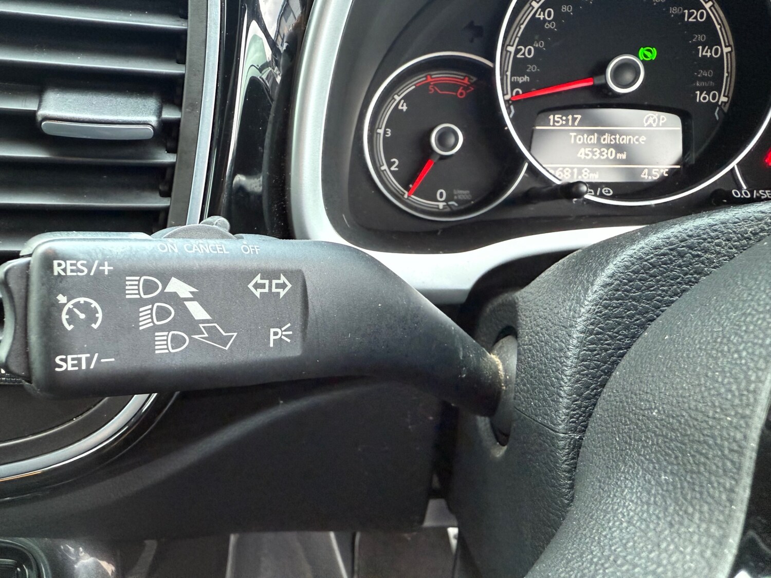 Used Volkswagen Beetle 2018 for sale - 77088275: Photo 44