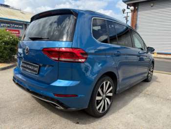 Used Volkswagen Touran 2020 for sale - 74644270: Photo