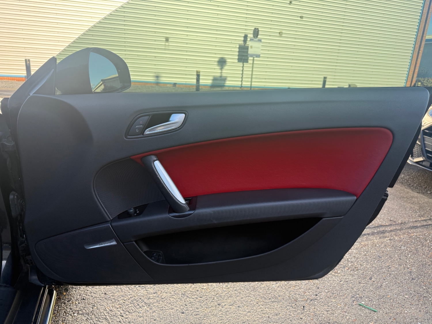 Used Audi TT 2009 for sale - 77356953: Photo 37