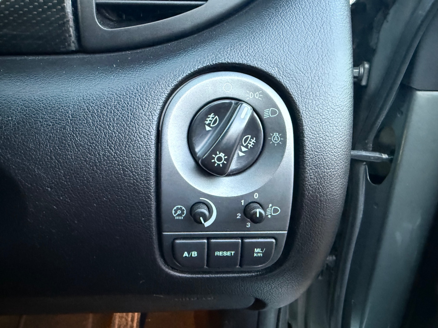 Used Jaguar X-Type 2005 for sale - 77106181: Photo 32