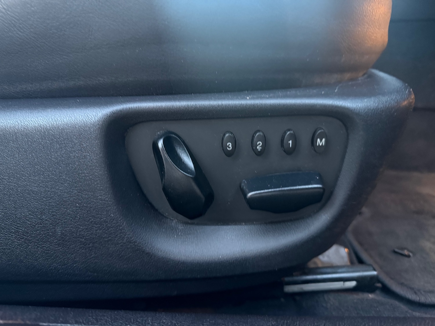 Used Jaguar X-Type 2005 for sale - 77106181: Photo 37