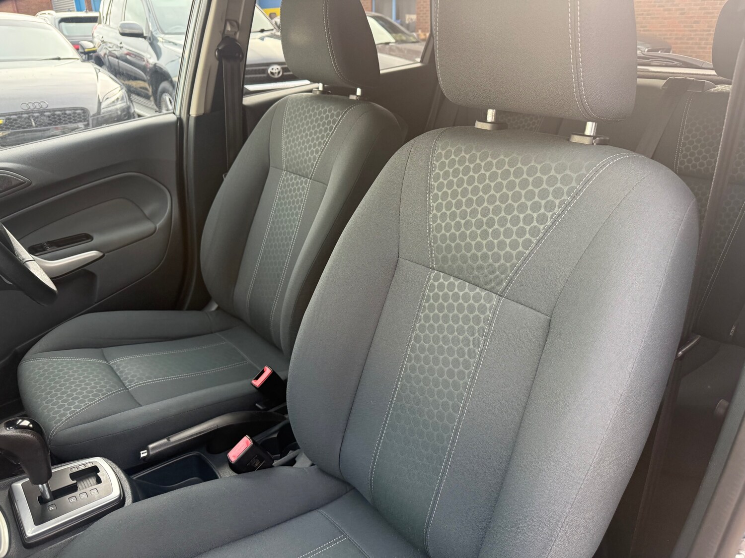 Used Ford Fiesta 2009 for sale - 77482648: Photo 57