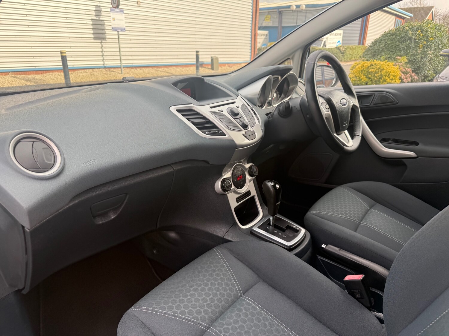 Used Ford Fiesta 2009 for sale - 77482648: Photo 60