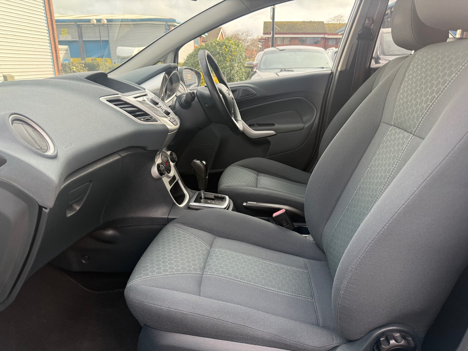 Used Ford Fiesta 2009 for sale - 77482648: Photo 61