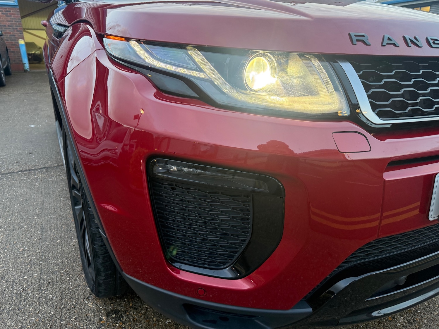 Used Land Rover Range Rover Evoque 2015 for sale - 77172703: Photo 14